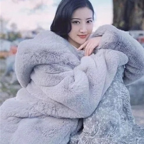 Fur coat gray zipper hoodie jacket womens pocket fuzzy faux fur hoodie - Picture 8 of 11